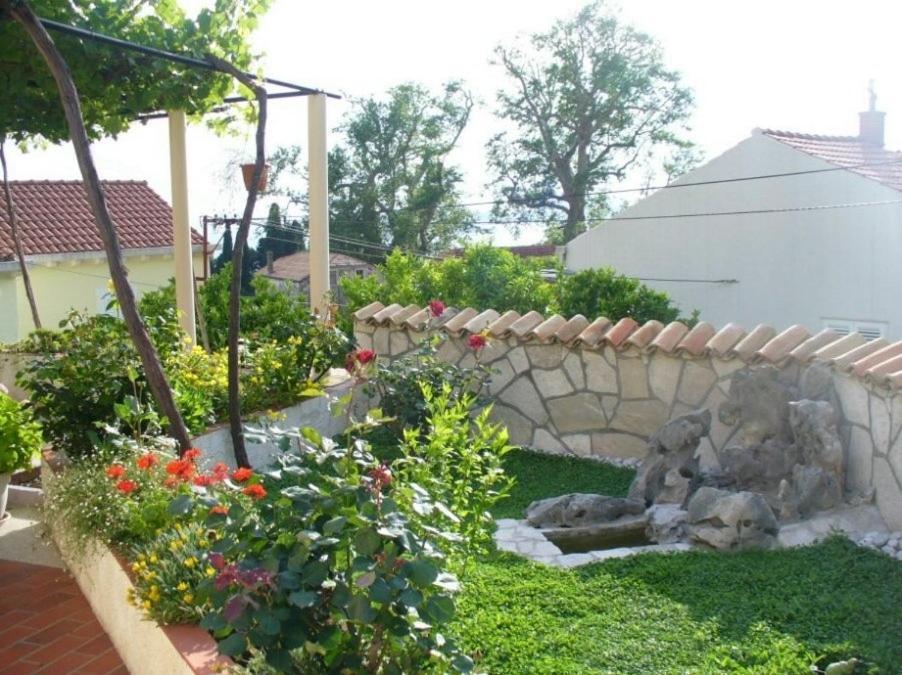 Radovcic Apartments And Rooms Трстено Экстерьер фото